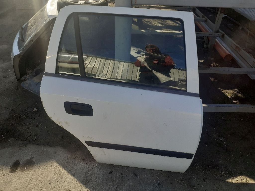 USA DREAPTA SPATE OPEL ASTRA G 2002