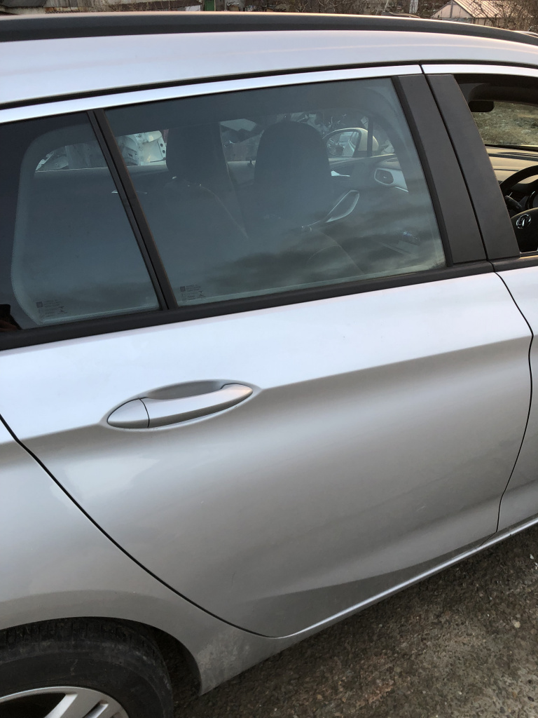 Usa dreapta spate Opel Astra k Break 1.6