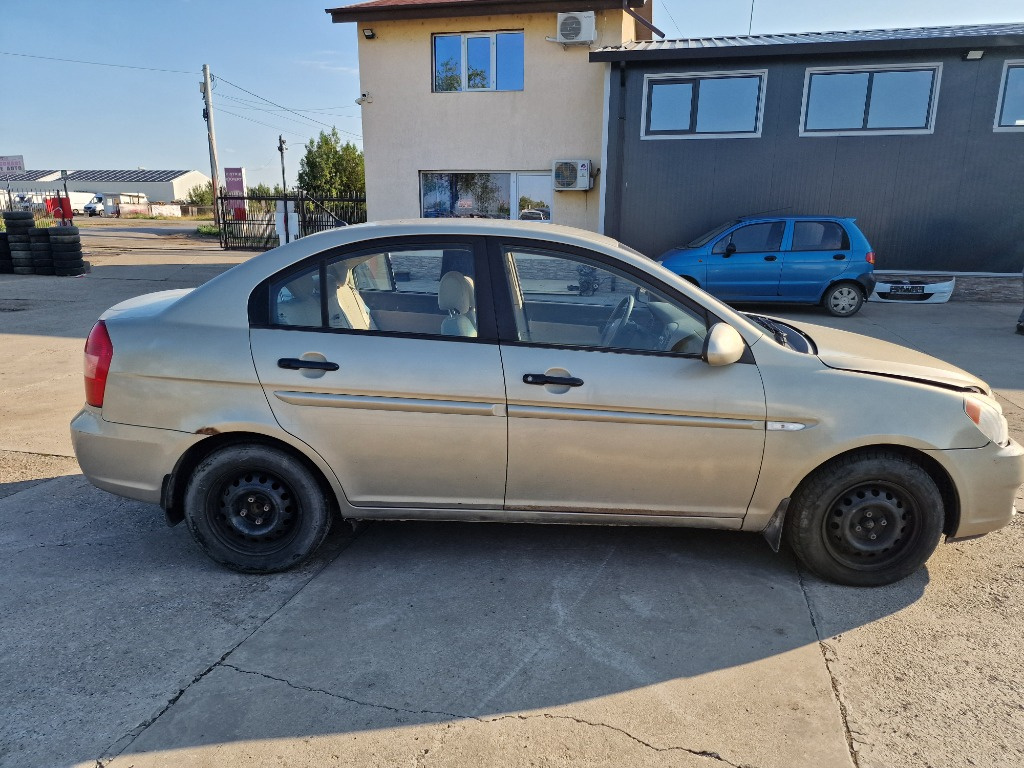 Usa dreapta spate simpla Hyundai Accent 2007 1.5 CRDI D4FA 81KW/110 CP 104.550KM 5+1