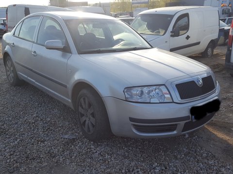 Usa dreapta spate Skoda Superb V6 2004