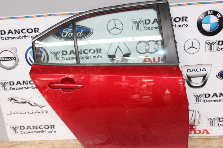 USA DREAPTA SPATE Toyota Corolla - AN 2020