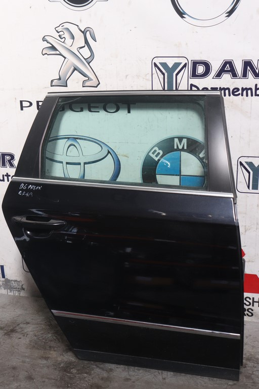 USA DREAPTA SPATE VOLKSWAGEN PASSAT B6 BREAK GOALA FARA ACCESORII