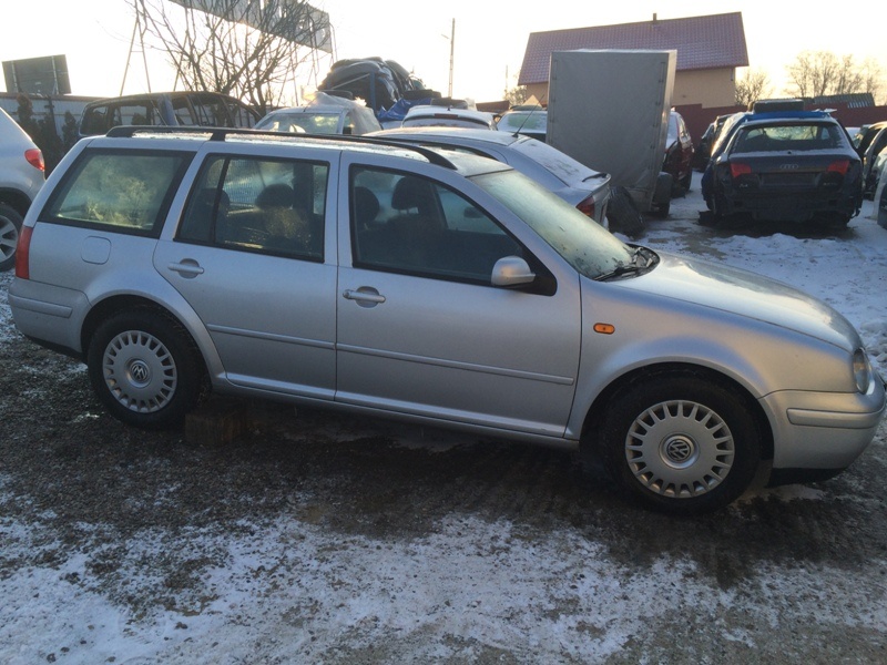 Usa dreapta spate VW Golf 4 variant Bora variant / combi LA7W