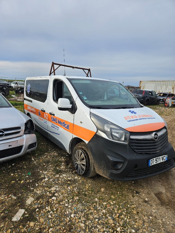 Usa fata dr opel vivaro an 2016