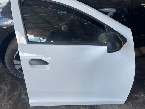 Usa Fata Dreapta Dacia Sandero 2 din 2019 fara lovituri fara rugina