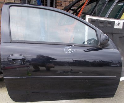 Usa fata dreapta Opel Corsa C, din 2002