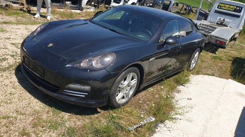 Usa fata Porsche Panamera 2010 2011 2012