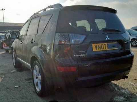 Usa fata/spate Mitsubishi Outlander 2007 2.0 Diesel Cod motor BSY 140 CP