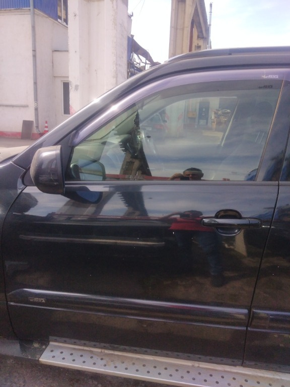 Usa fata stanga Suzuki Grand Vitara an 2007