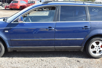 Usa fata stanga VW Passat B5.5 albastru LA5E 650