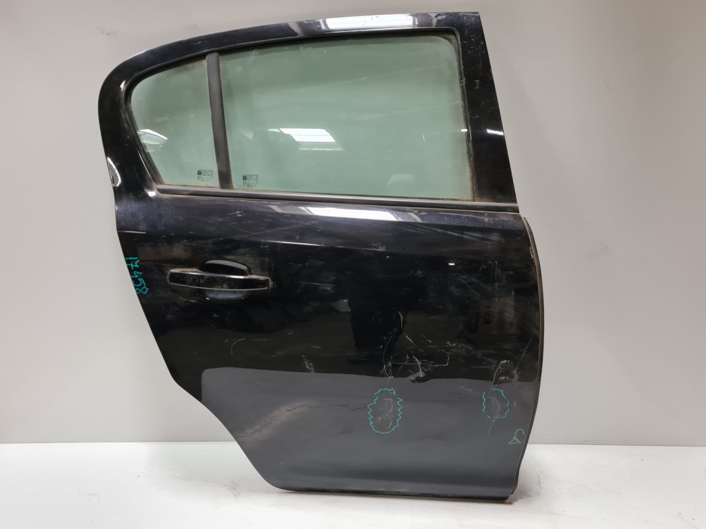 Usa goala dreapta spate Opel Corsa D 17458 - defect