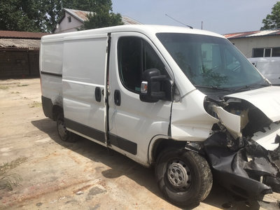 Usa laterala culisanta Peugeot Boxer an 2012