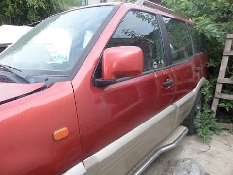 Usa Nissan Terrano din 1997