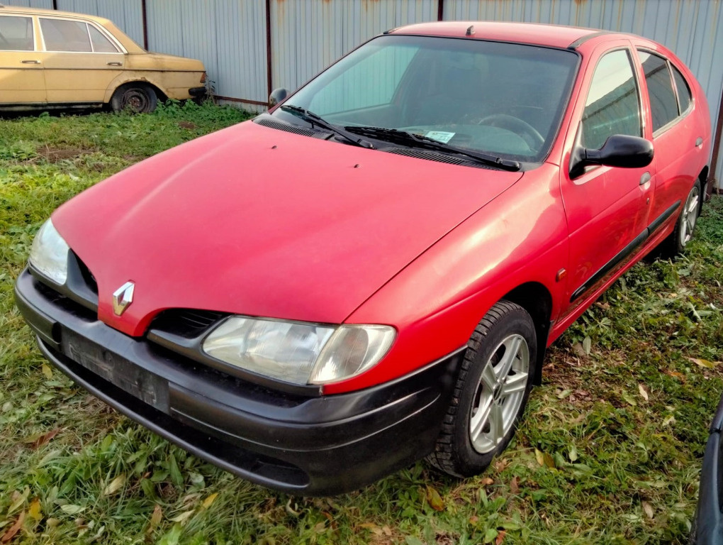 USA / PORTIERA DREAPTA FATA DEZECHIPATA RENAULT MEGANE 1 FAB. 1995 - 2002 ⭐⭐⭐⭐⭐