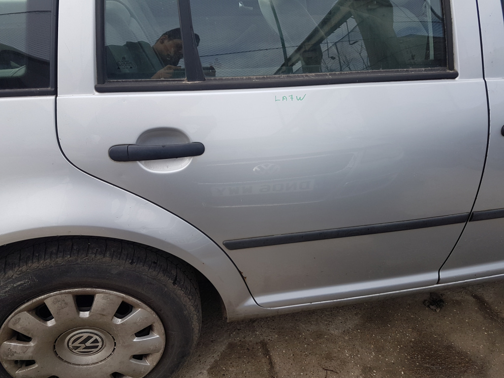 Usa / Portiera Dreapta Spate VW Bora Break / Combi