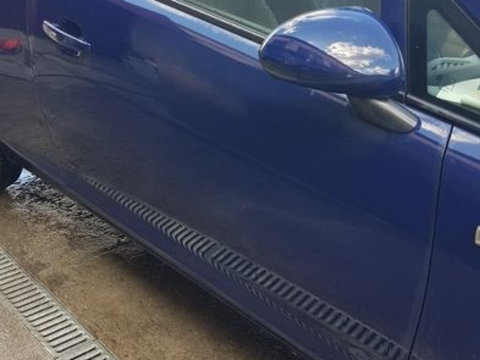 Usa portiera dreapta Z20Z albastru Opel Corsa D 2 usi dezmembrez