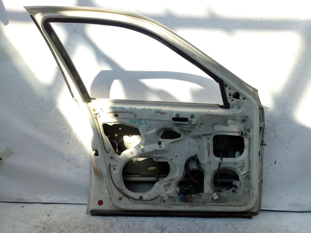 Usa / Portiera Fata,stanga Alfa Romeo 15