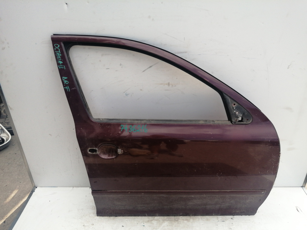 Usa / Portiera Maro,fata,dreapta Skoda OCTAVIA 2 (1Z) 2004 - 2013