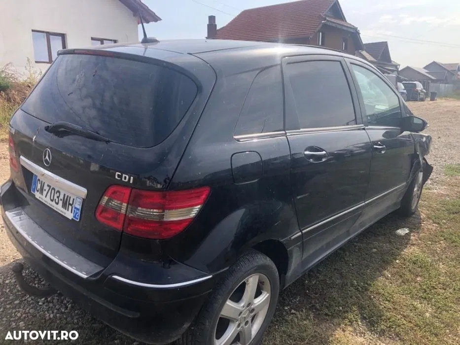 Usa / Portiera spate dreapta Mercedes-Be