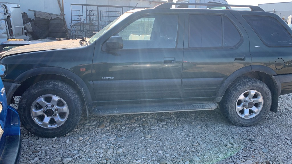 Usa portiera stanga spate Opel Frontera B 2000