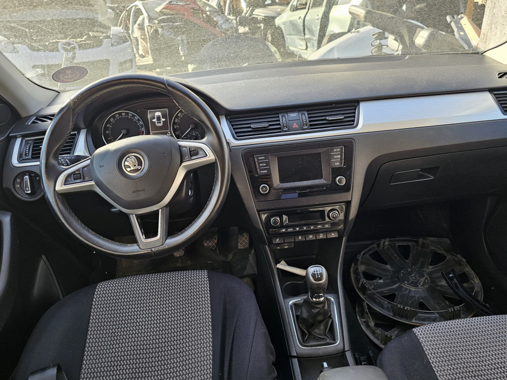 Usa portiera stanga spate Skoda Rapid [2