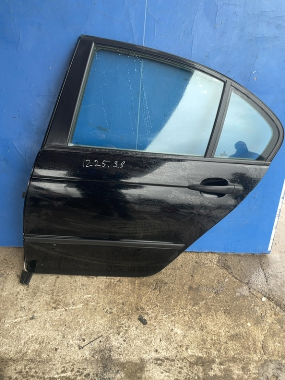 Usa spate - Culoare: Negru, Parte montare: Stânga - BMW 3 Series E46 [1997 - 2003] Sedan 4-doors 320d MT (136 hp)