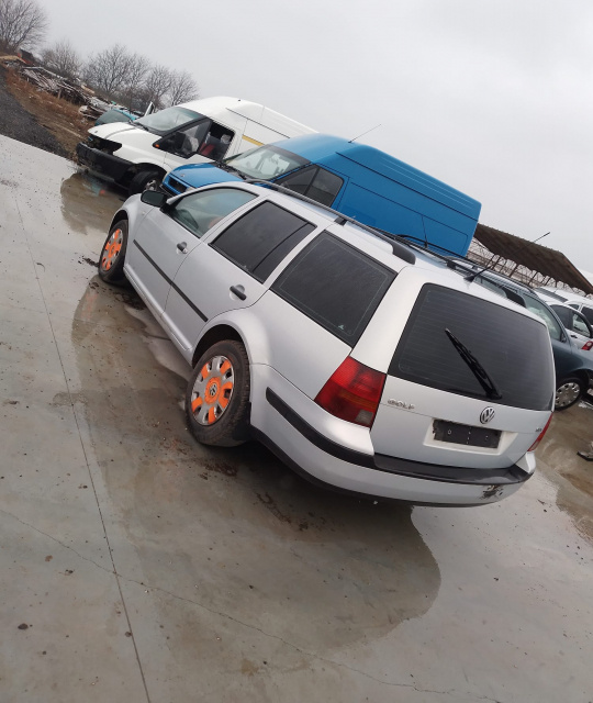 Usa spate dreapta Volkswagen VW Golf 4 [1997 - 2006] wagon 1.9 TDI MT (101 hp)