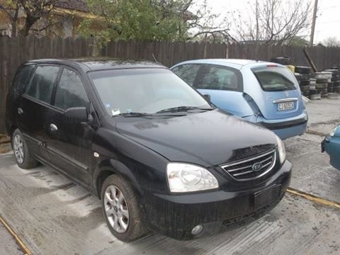 Usa spate Kia Carens 2002 Monovolum 2.0 83kw diesel