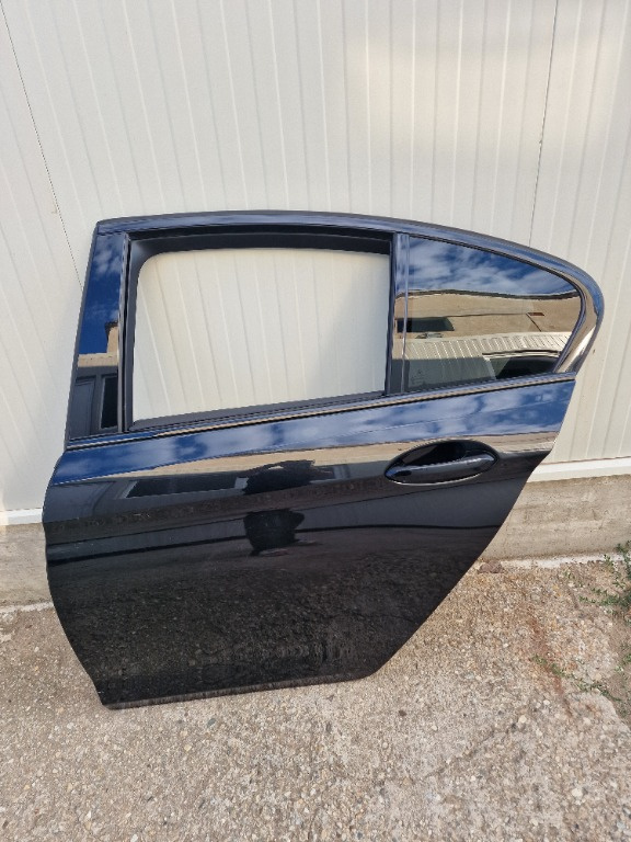Usa spate stanga bmw seria 5 G30 2019