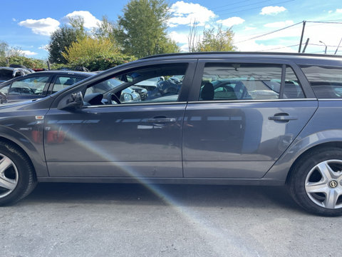 USA SPATE STANGA (fara accesorii) Opel Astra H [facelift] [2005 - 2015] wagon