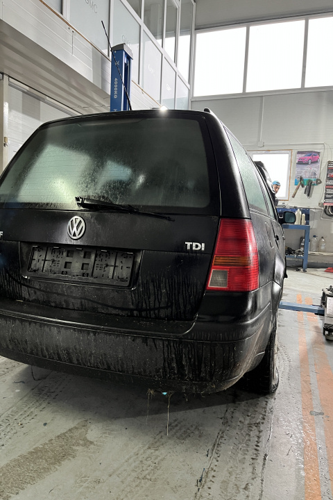 USA SPATE-STANGA Volkswagen VW Golf 4 [1