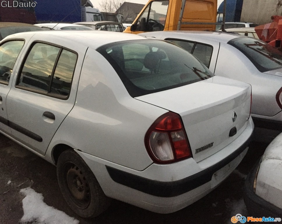 Usa spate stanga dr renault clio 2003, alb