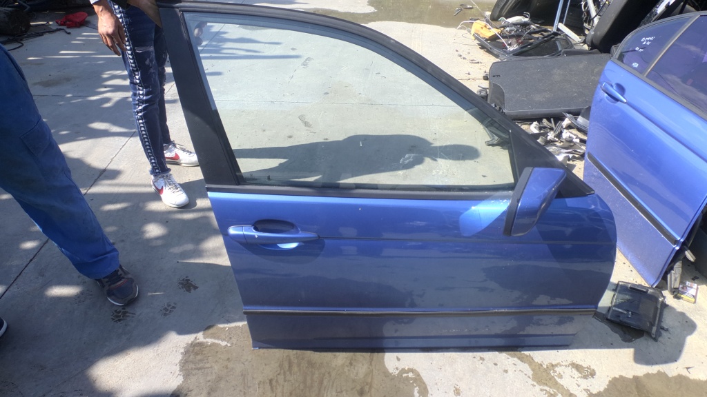 USA STANGA/ DREAPTA FATA DEZECHIPATA, BMW SERIA 3 E46,
