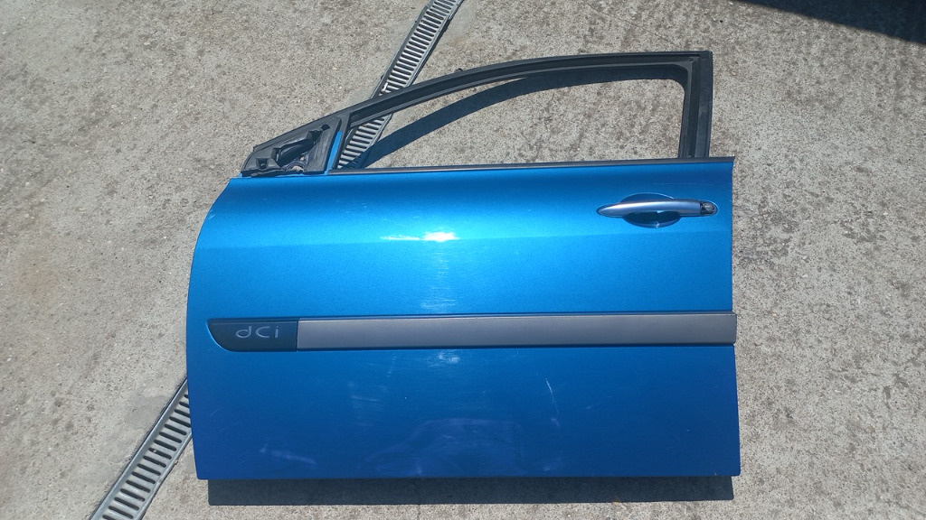 Usa stanga/dreapta fata renault megane 2