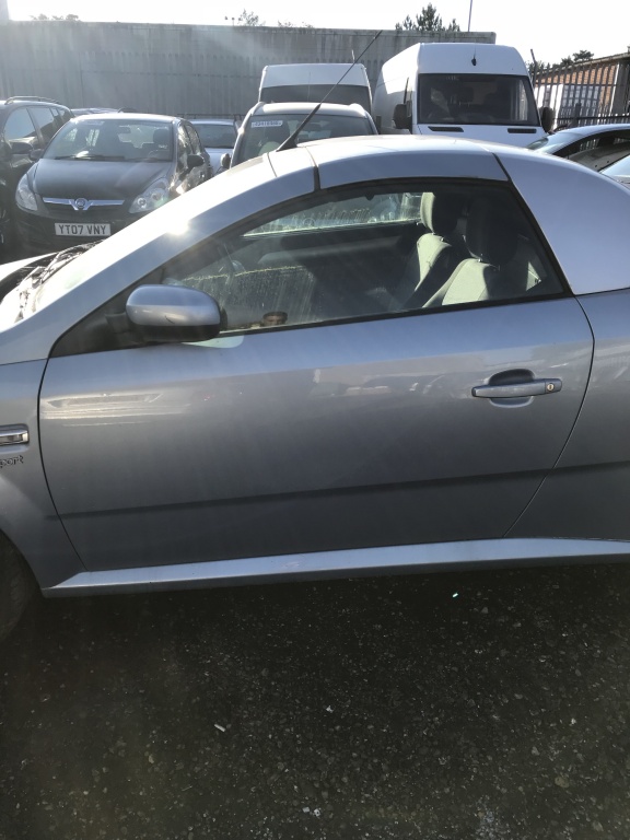 USA STANGA FARA ANEXE OPEL TIGRA B