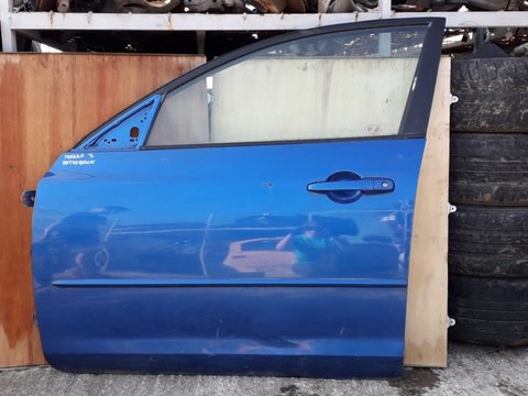 Usa stanga fata albastra Mazda 3 Hatchback!!!