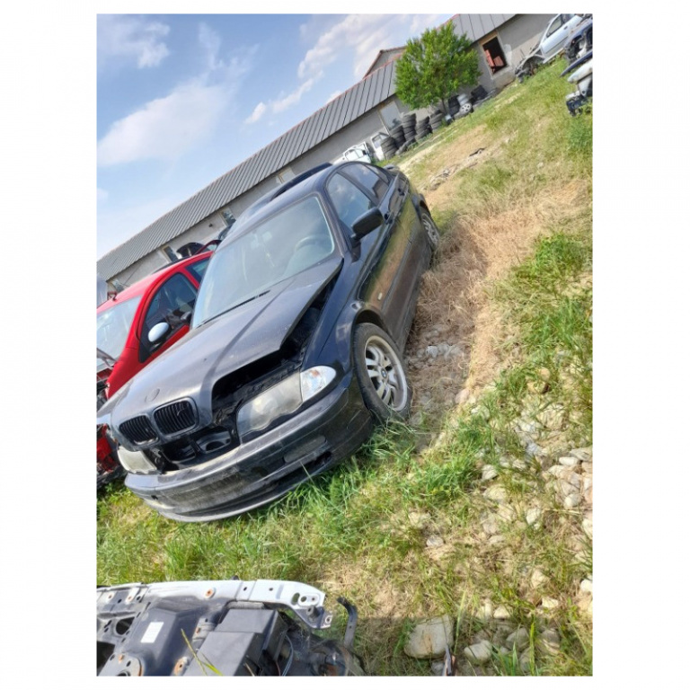 Usa stanga fata BMW E46 2001