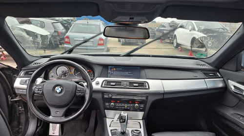 Usa stanga fata BMW F01 2011 Sedan 740XD