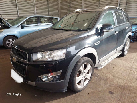 Usa stanga fata Chevrolet Captiva 2012 SUV 2.2 CRI