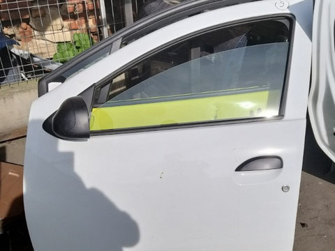 Usa Stanga Fata fara Oglinda pentru Dacia Sandero din 2019