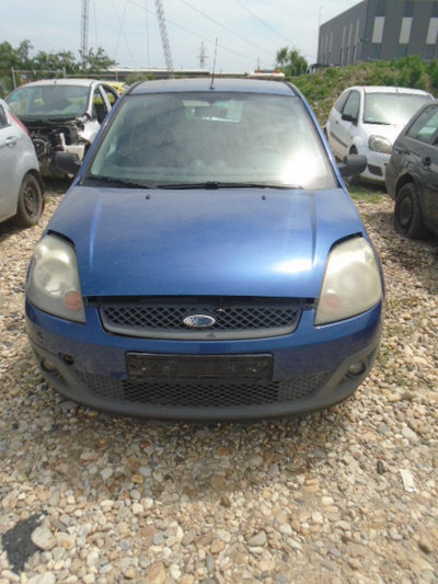 Usa stanga fata Ford Fiesta 5 2008 Hatchback 1.4