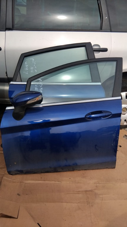 Usa stanga fata Ford Fiesta an 2010-2016