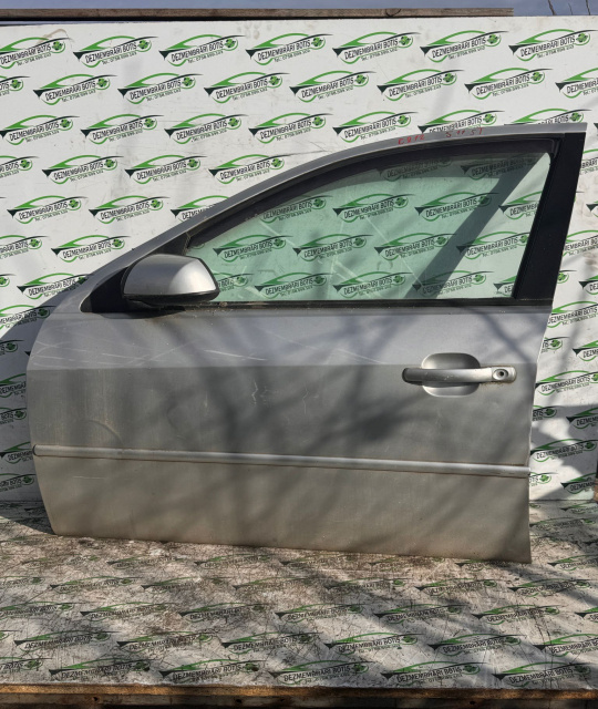 Usa stanga fata Ford Mondeo 3 [2000 - 2003] wagon 2.0 Di MT (115 hp)
