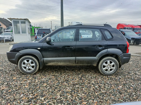 Usa stanga fata Hyundai Tucson 2005 Suv 2.0