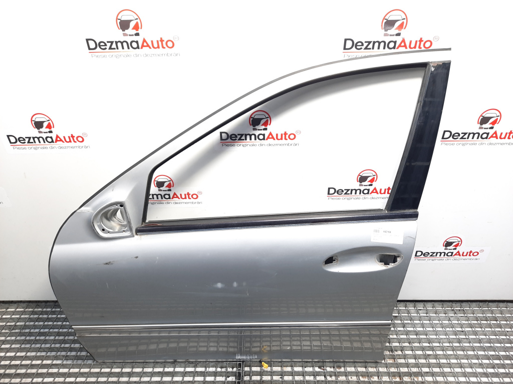 Usa stanga fata, Mercedes Clasa C (W203) [Fabr 2000-2007] (id:442164)