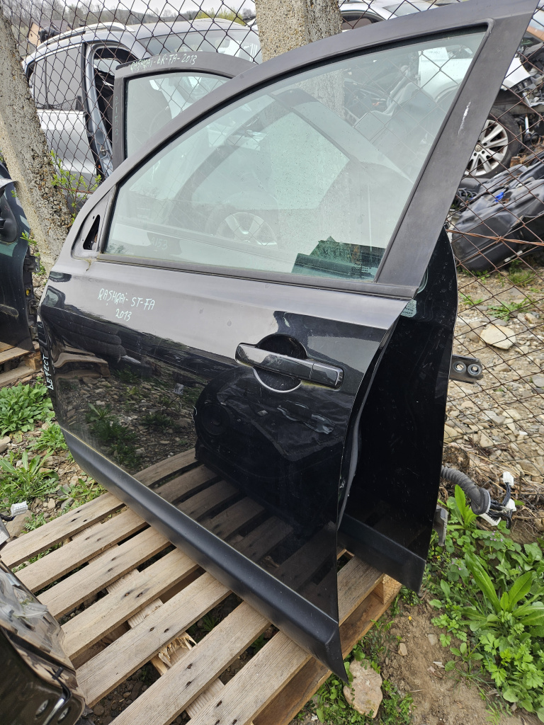 Usa stanga fata Nissan Qashqai 2012, CU DEFECT