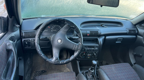 Usa stanga fata Opel Astra F 1994 break 
