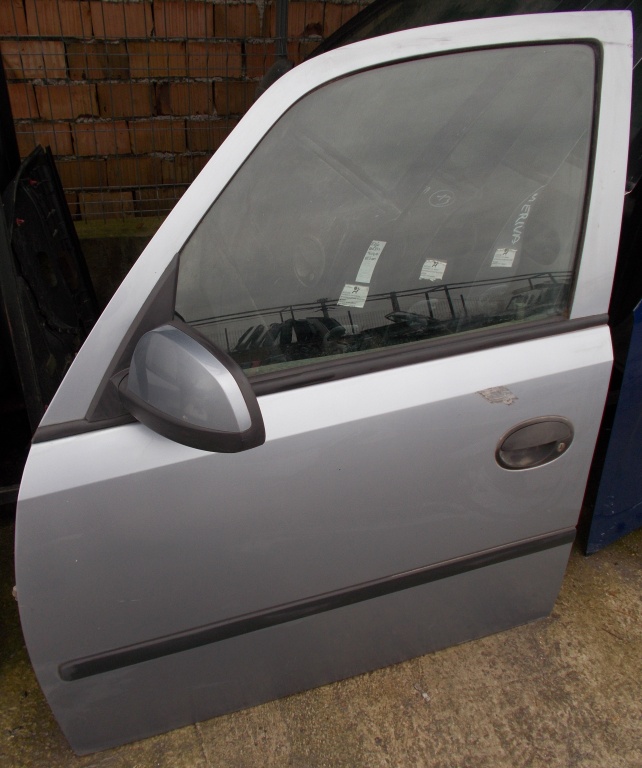Usa stanga fata Opel Meriva , din 2004