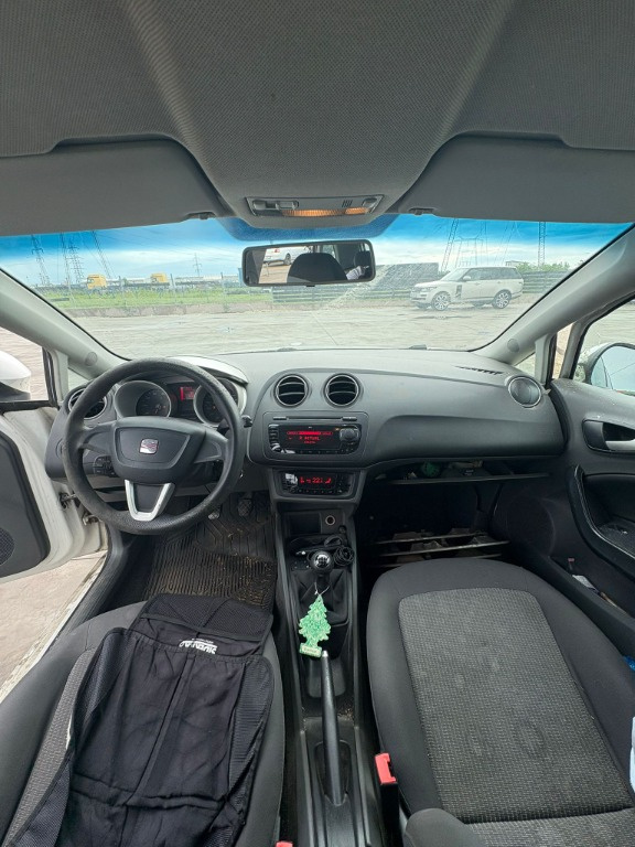 Usa stanga fata Seat Ibiza 4 2011 break 