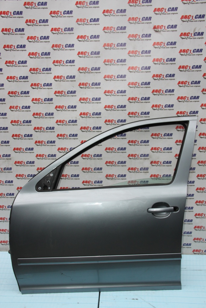 Usa stanga fata Skoda Octavia 2 1Z model 2008